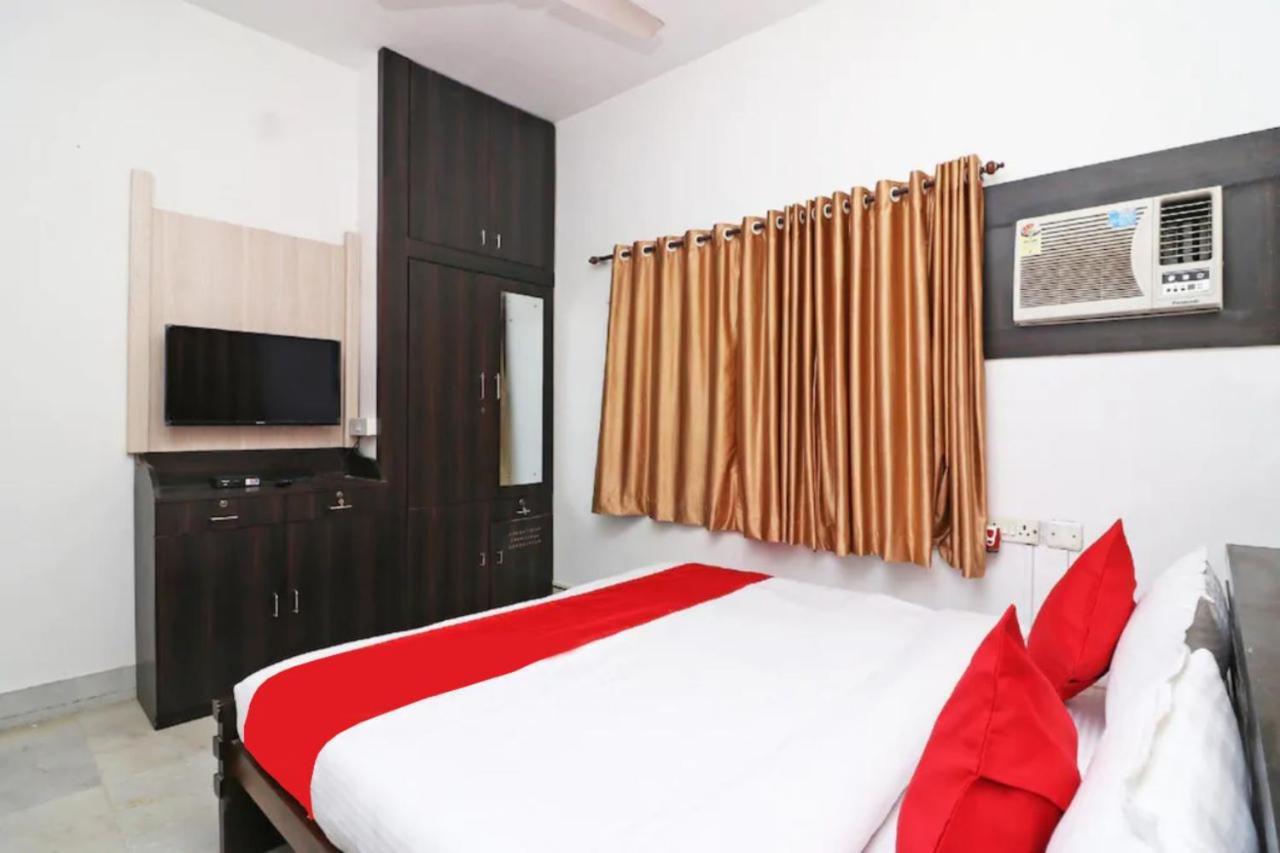 Goroomgo Hotel Manurama Ruby Calcutta Exteriör bild