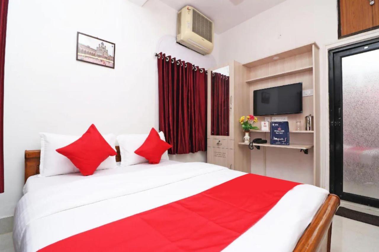 Goroomgo Hotel Manurama Ruby Calcutta Exteriör bild