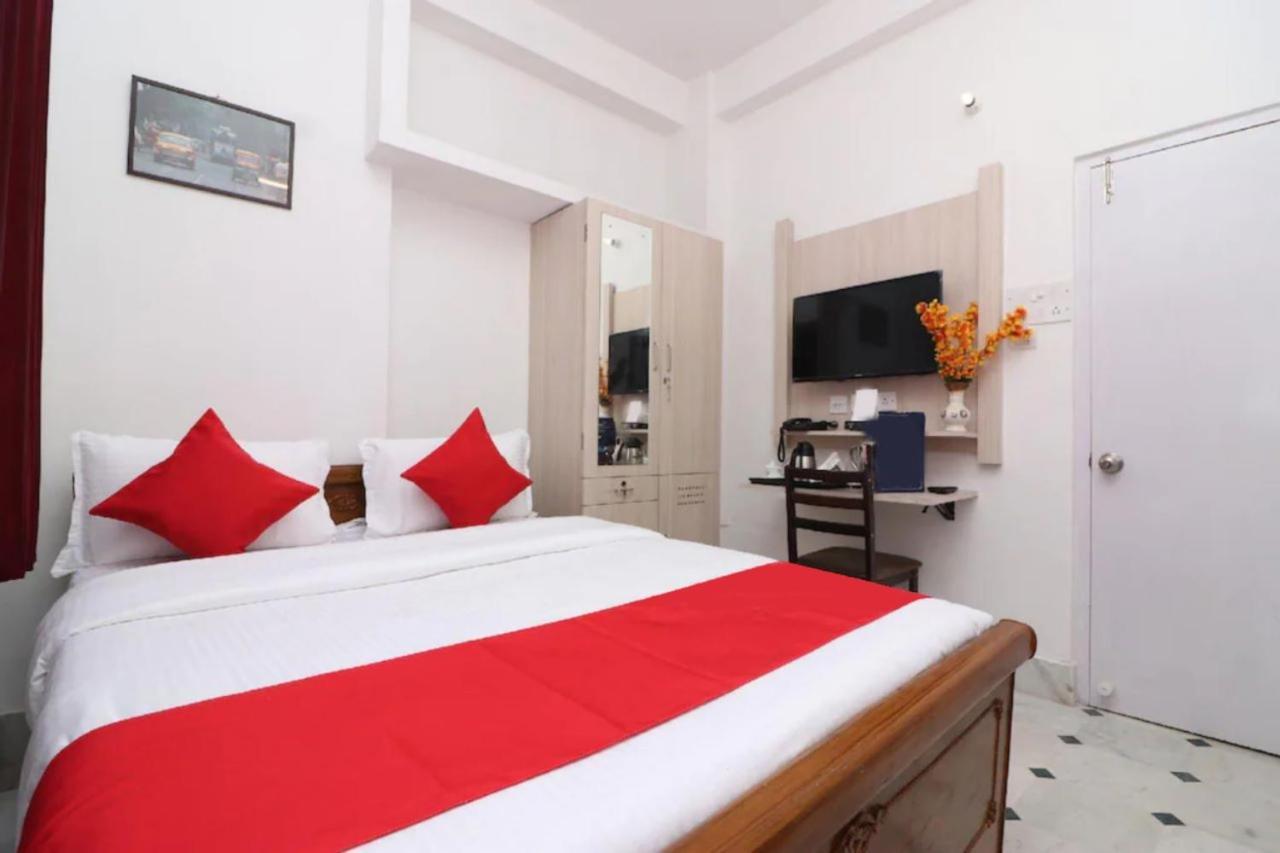 Goroomgo Hotel Manurama Ruby Calcutta Exteriör bild