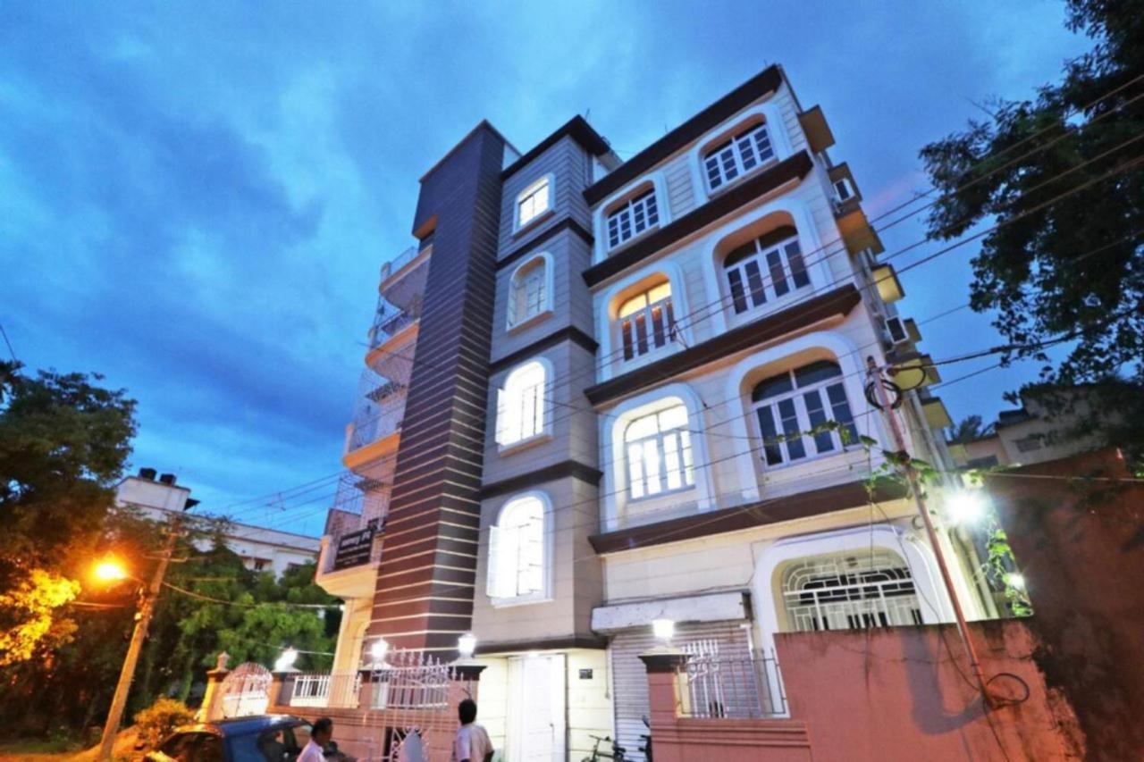 Goroomgo Hotel Manurama Ruby Calcutta Exteriör bild