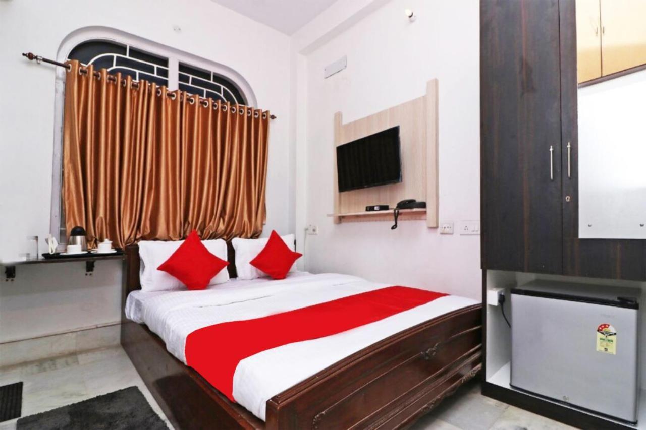 Goroomgo Hotel Manurama Ruby Calcutta Exteriör bild