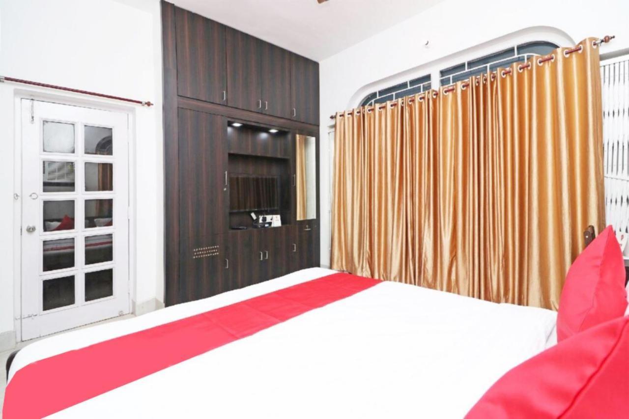 Goroomgo Hotel Manurama Ruby Calcutta Exteriör bild